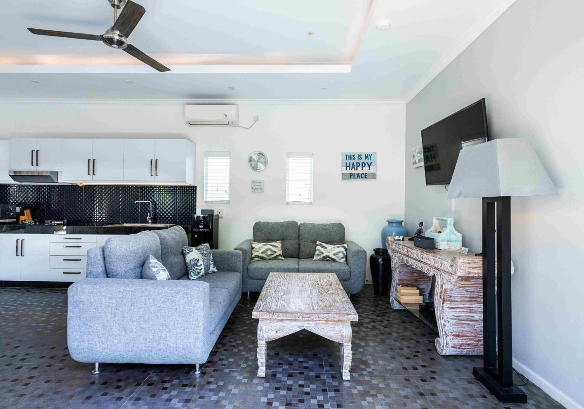 Charming, Villa Sofie - Central Sanur With Refreshing Pool Екстер'єр фото